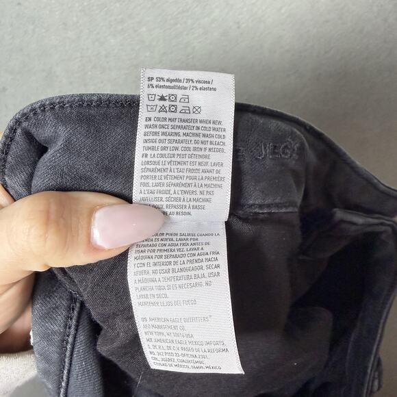 American Eagle High-Rise Jegging Jeans Black Stretch Distressed Lace Detail 16R - Picture 10 of 14